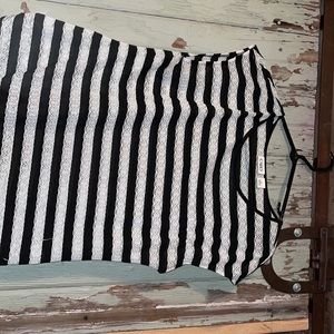 small black and white cover shirt